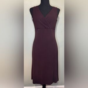 Ann Taylor Loft Maroon Purple V Neck Sleeveless Aline Midi Cocktail Dress